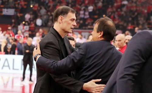 Oταν μπλέκεις μόνος σου… 