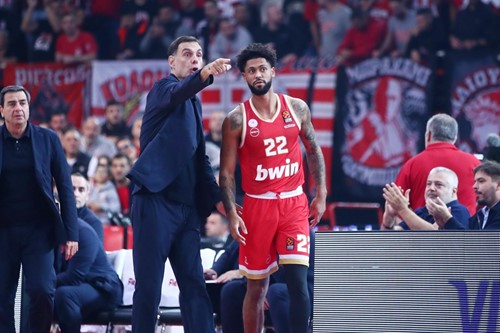 Δεν υπάρχουν κατάρες 