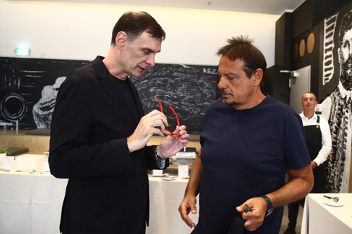 Ο τρόπος να κάνεις την ζωή σου δύσκολη...