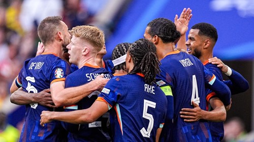 Οι Οράνιε με τα μπλε