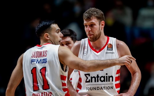 Η τύχη να έχεις αυτούς τους δύο...