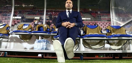 Τον κρατάς ή δεν τον κρατάς;