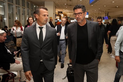 Βήμα βήμα, αλλά...