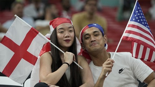 Τιμή στις αγγλικές παραδόσεις...