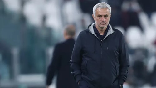 Τα ωραία ψέματα του μεγάλου Μουρίνιο