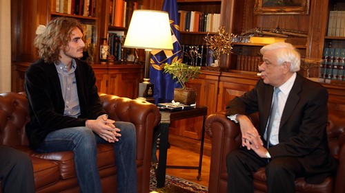 Απόδειξη δουλειάς Πρόεδρε, όχι καταγωγής