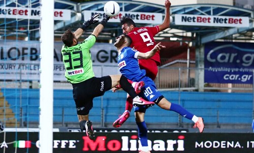 Σκοράροντας με το σταγονόμετρο...