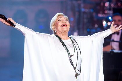 Με πνίγει τούτη η σιωπή... 