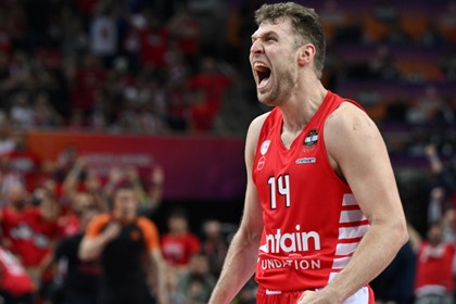 ΜVP στα δύσκολα