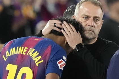 O Πικέ κατεβάζει το δάχτυλο