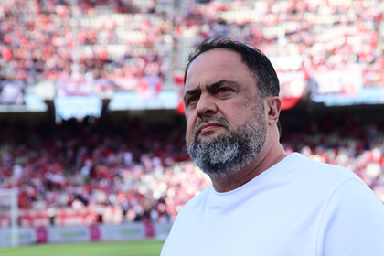 Μια εξήγηση χρειάζεται 