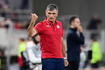 Ακούστε τουλάχιστον τον κόουτς....