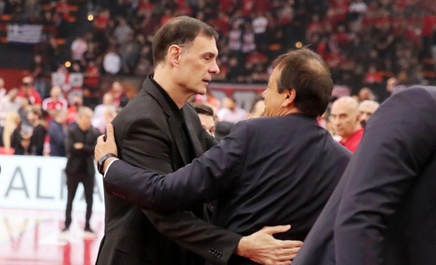 Oταν μπλέκεις μόνος σου… 