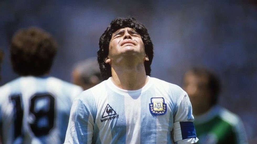 Ενας Θεός που δεν ήταν άγιος...